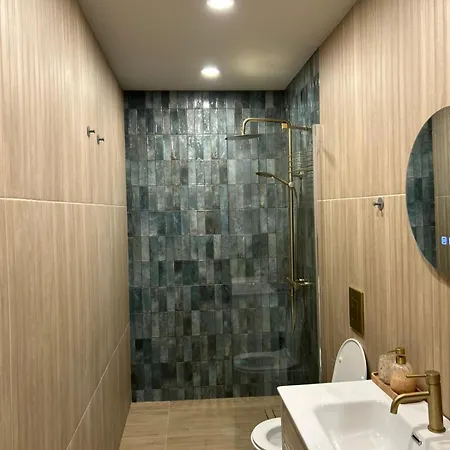 Skyline 44 דירה *